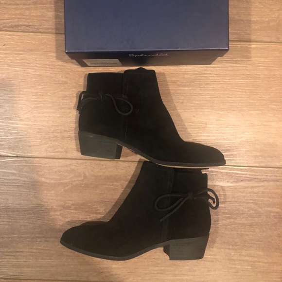 Splendid Holmes Suede Bow Ankle Bootie - Picture 3 of 8